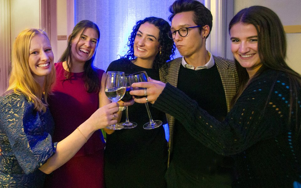 3 Emma Mueller (left) and Friends