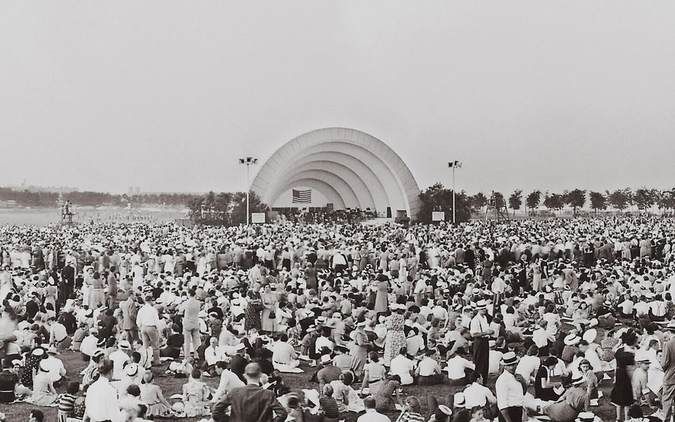Historic black and white image of the Grant Park Music Festival