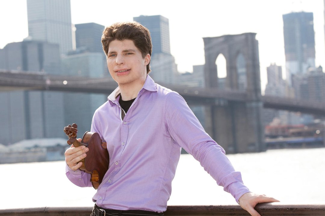 Augustin_Hadelich