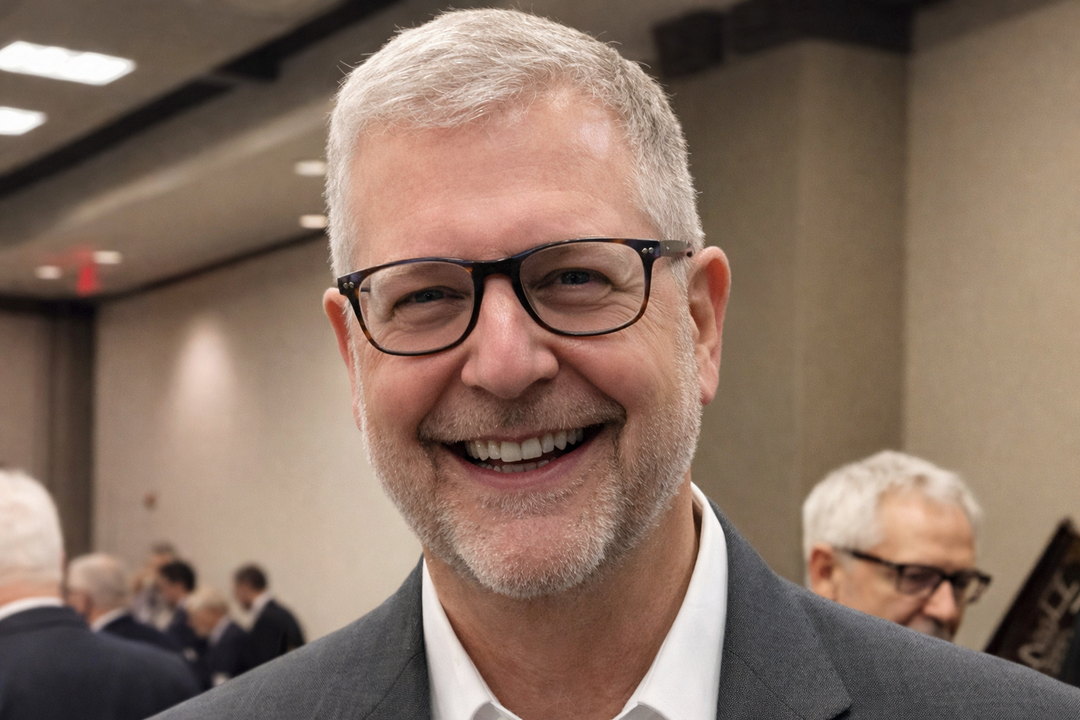 Dennis Holtschneider