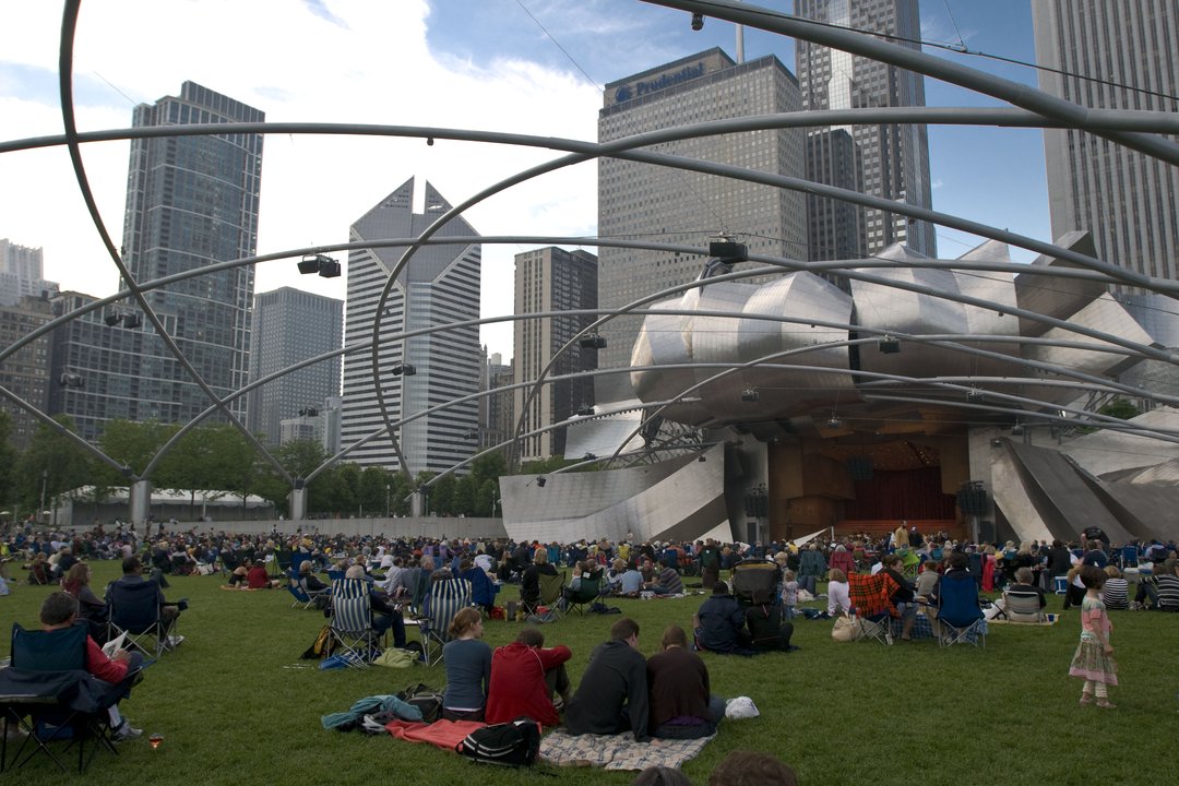 Folks on Great Lawn enjoying the atmosphere