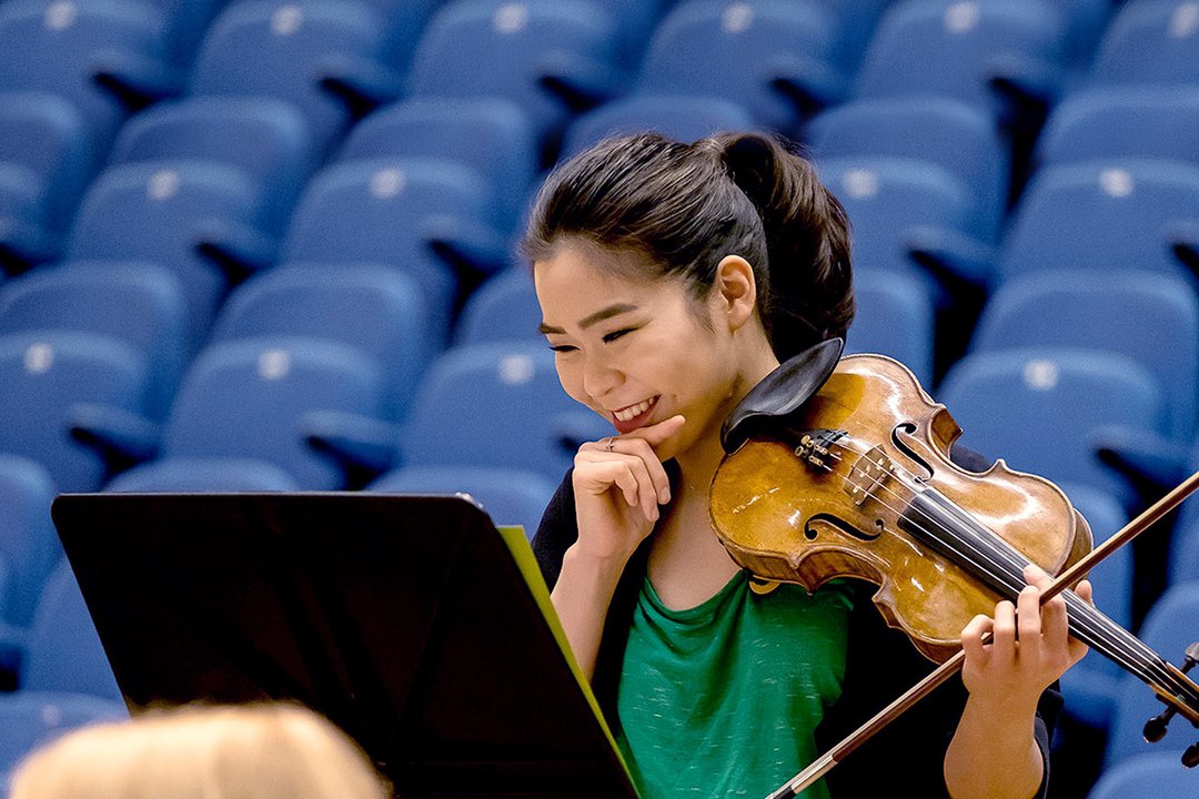 Esther Yoo