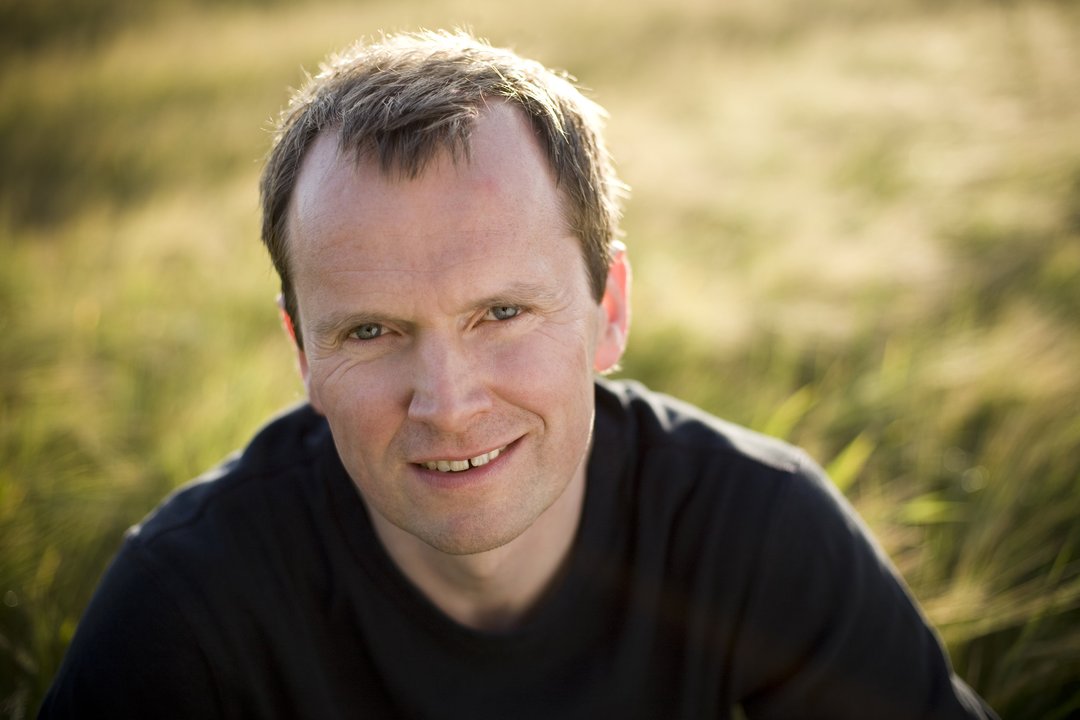 Steven+Osborne_credit_Ben+Ealovega_Field_1